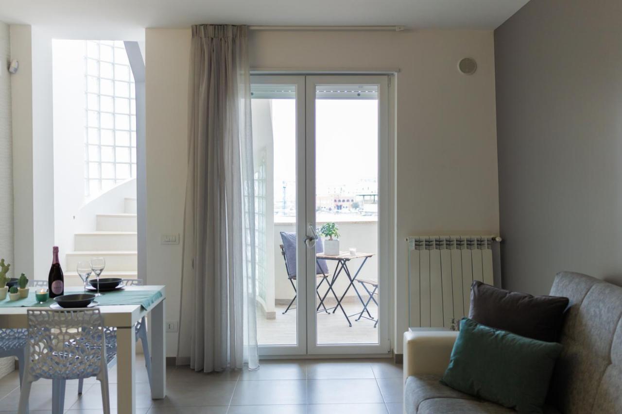 Sea View Apartment Монополі Екстер'єр фото