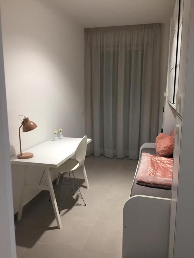 Sea View Apartment Монополі Екстер'єр фото